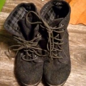 Rock and Candy spray paint boots